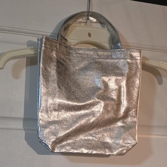 Madewell Metallic Silver Tote - Picture 3 of 4